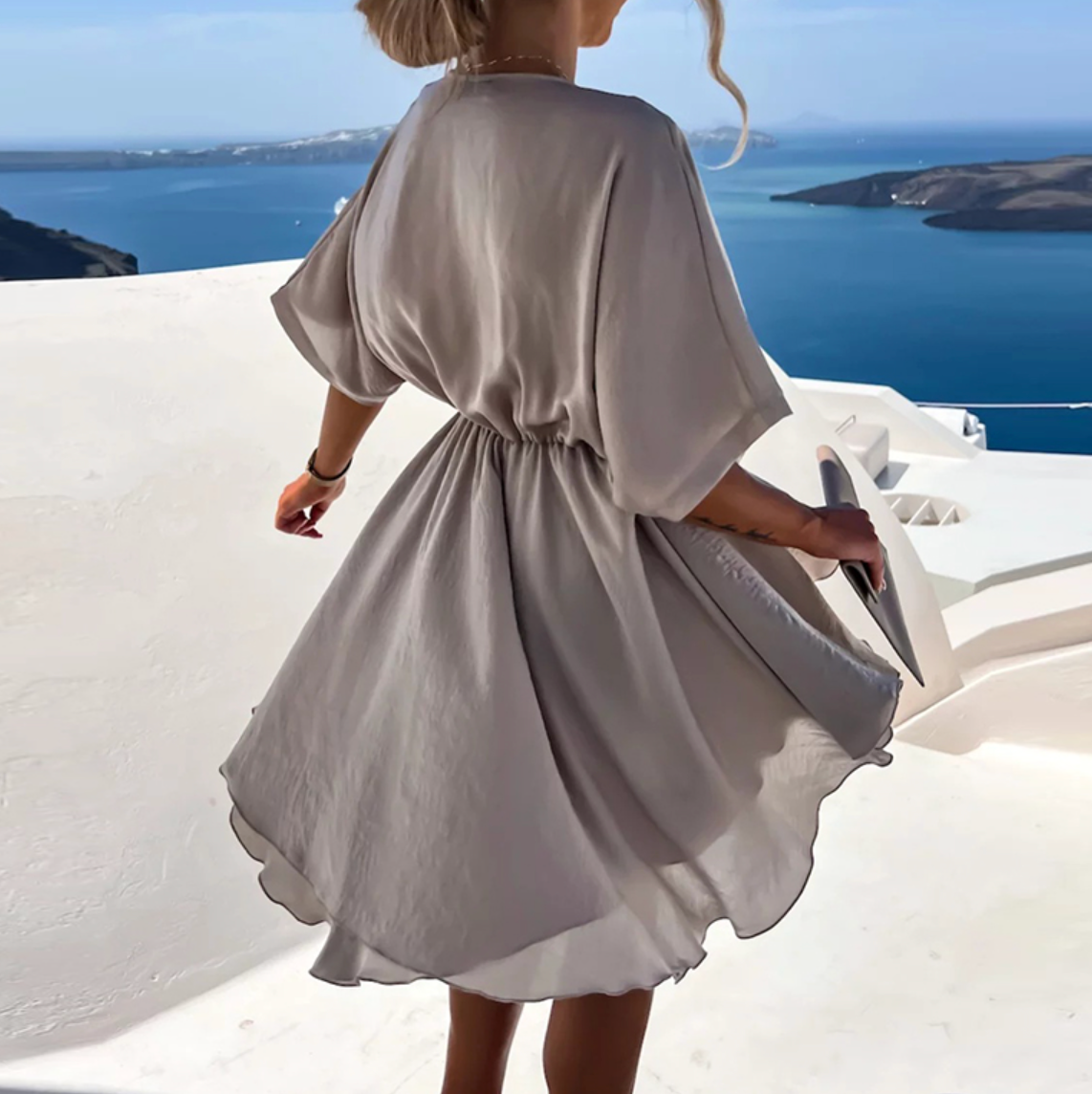 Kiana | Flowy Mini Dress